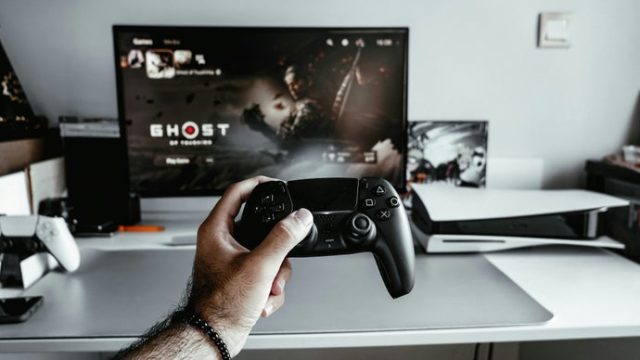 The Future of Gaming: Transitioning to Digital Downloads
